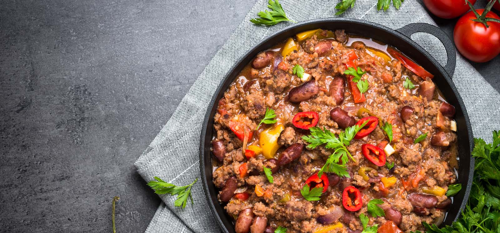 Picture of a pot of chili.